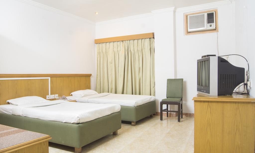 Hotel The Regency Dibrugarh Exteriér fotografie